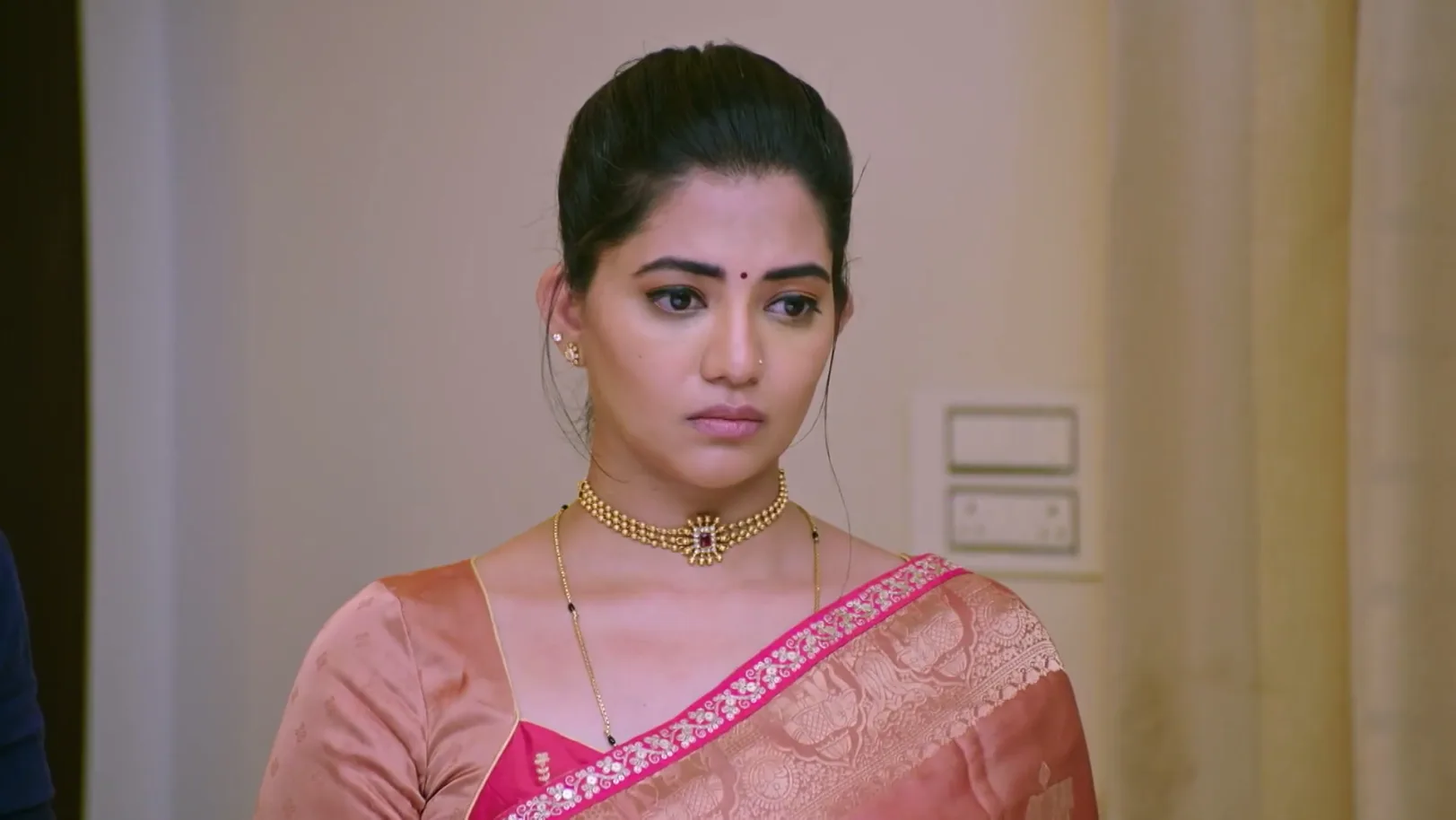 Jaware Gowda and Renuka Step in for the Puja 9th July 2026 Webisode Jaware Gowda and Renuka Step in for the Puja 9th July 2026 Webisode