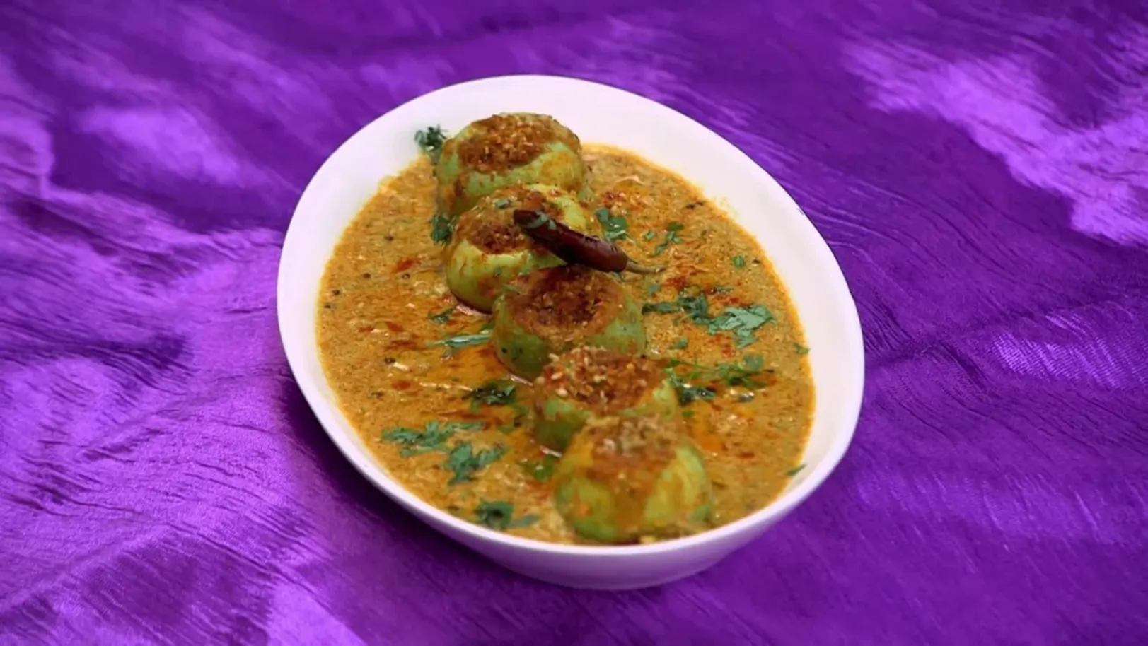 Mataka Vegetable Recipe in Marathi 