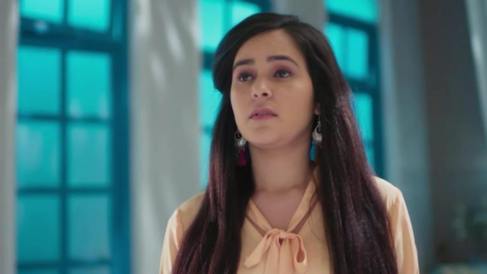 Zeenat Threatens to Leave Kashan - Ishq Subhan Allah Episode 11