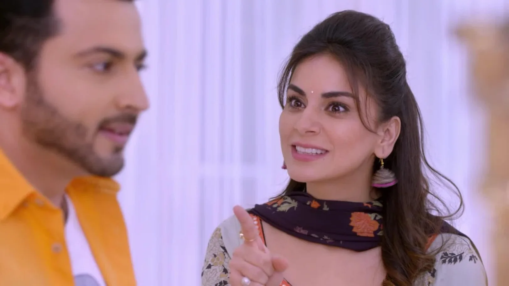 Preeta misses Karan - Kundali Bhagya Romantic Moments 