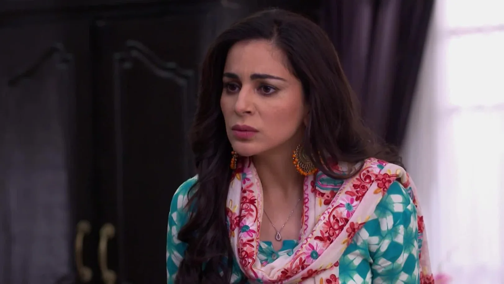 Preeta and Karan's Bedroom Comedy - Kundali Bhagya Comedy Moments 