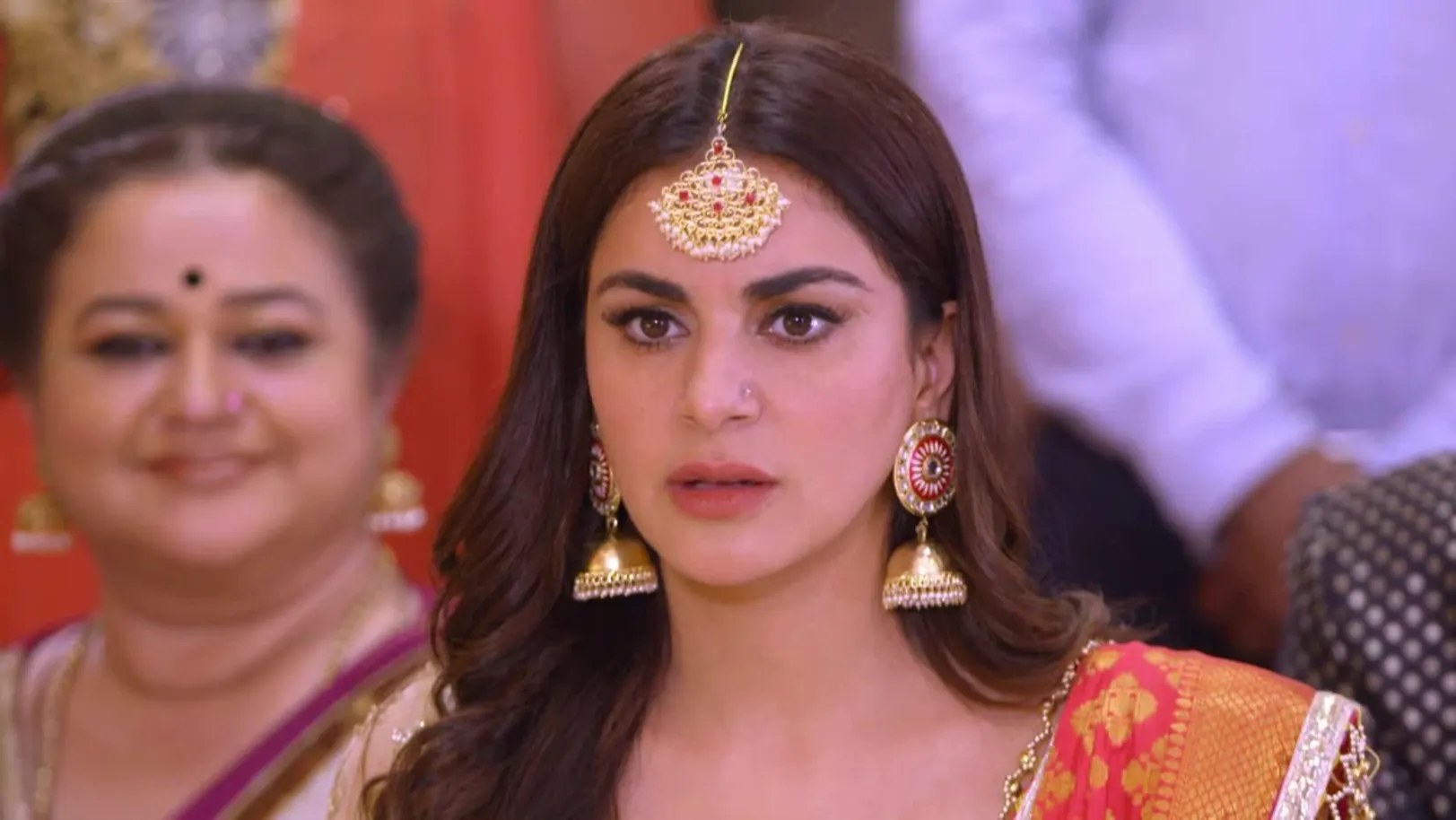 An Attempt to Steal the Diamond - Kundali Bhagya Highlights 