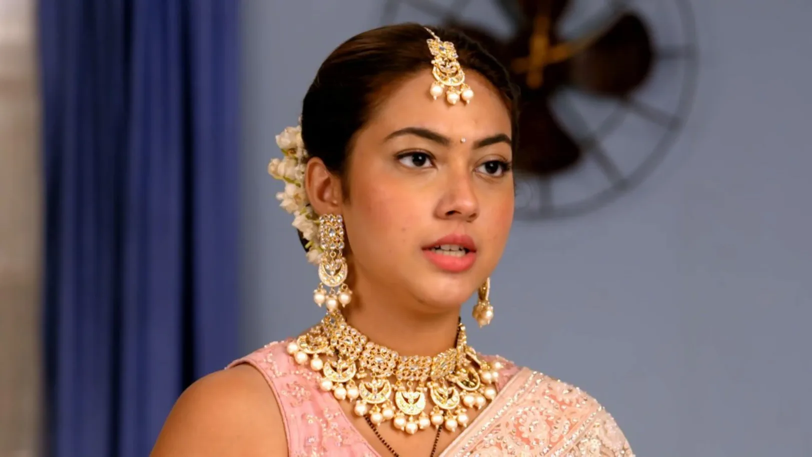 Jagdamb Shahane Is Caught Red-handed Episode 714