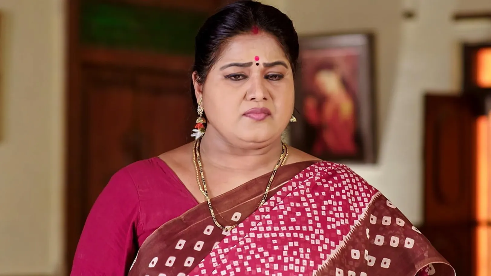 Shankar Compensates Kanthamma's Family 16th August 2021 Webisode