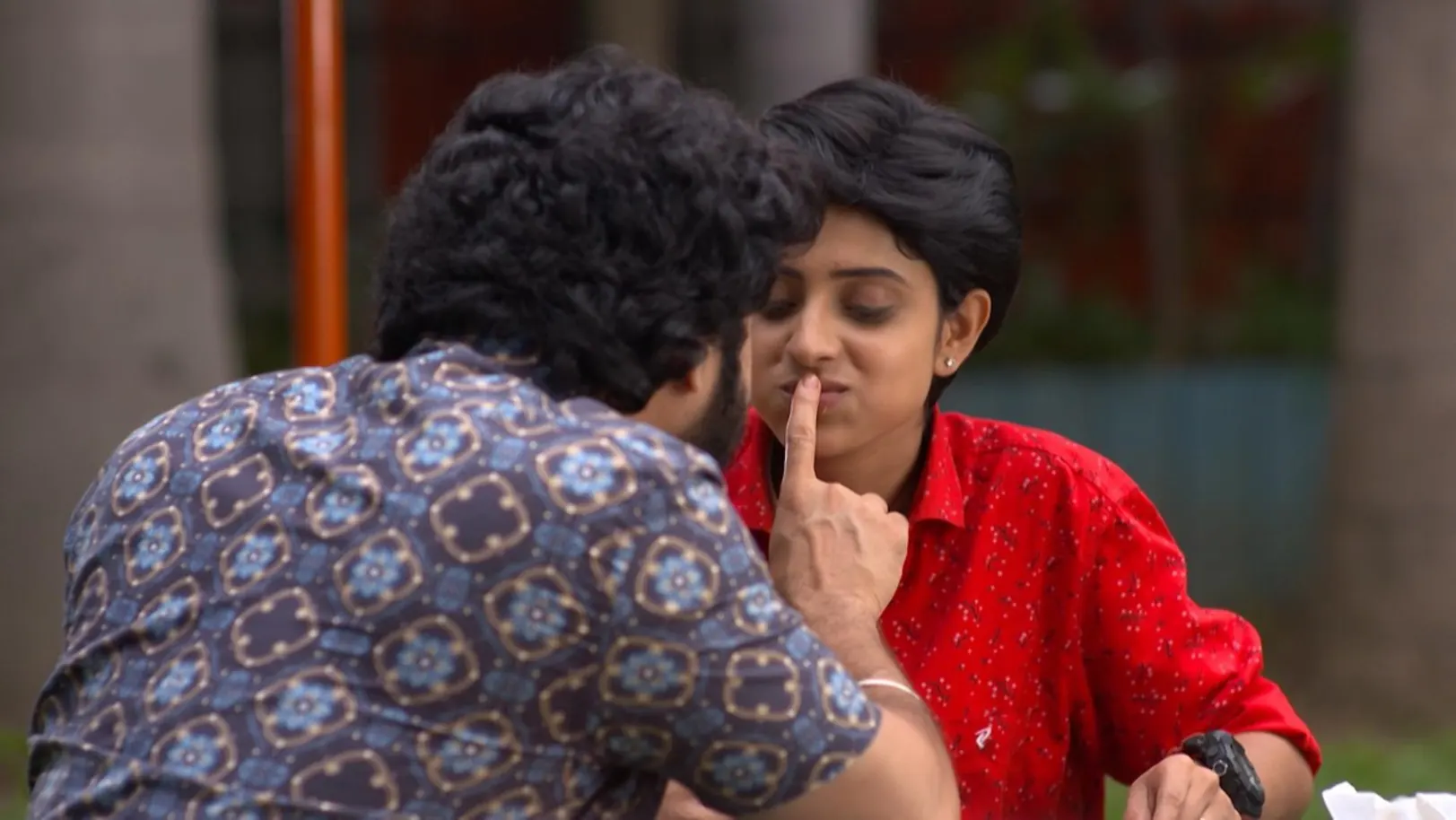 Divya Tells Ranjith to Return the Tender Episode 708