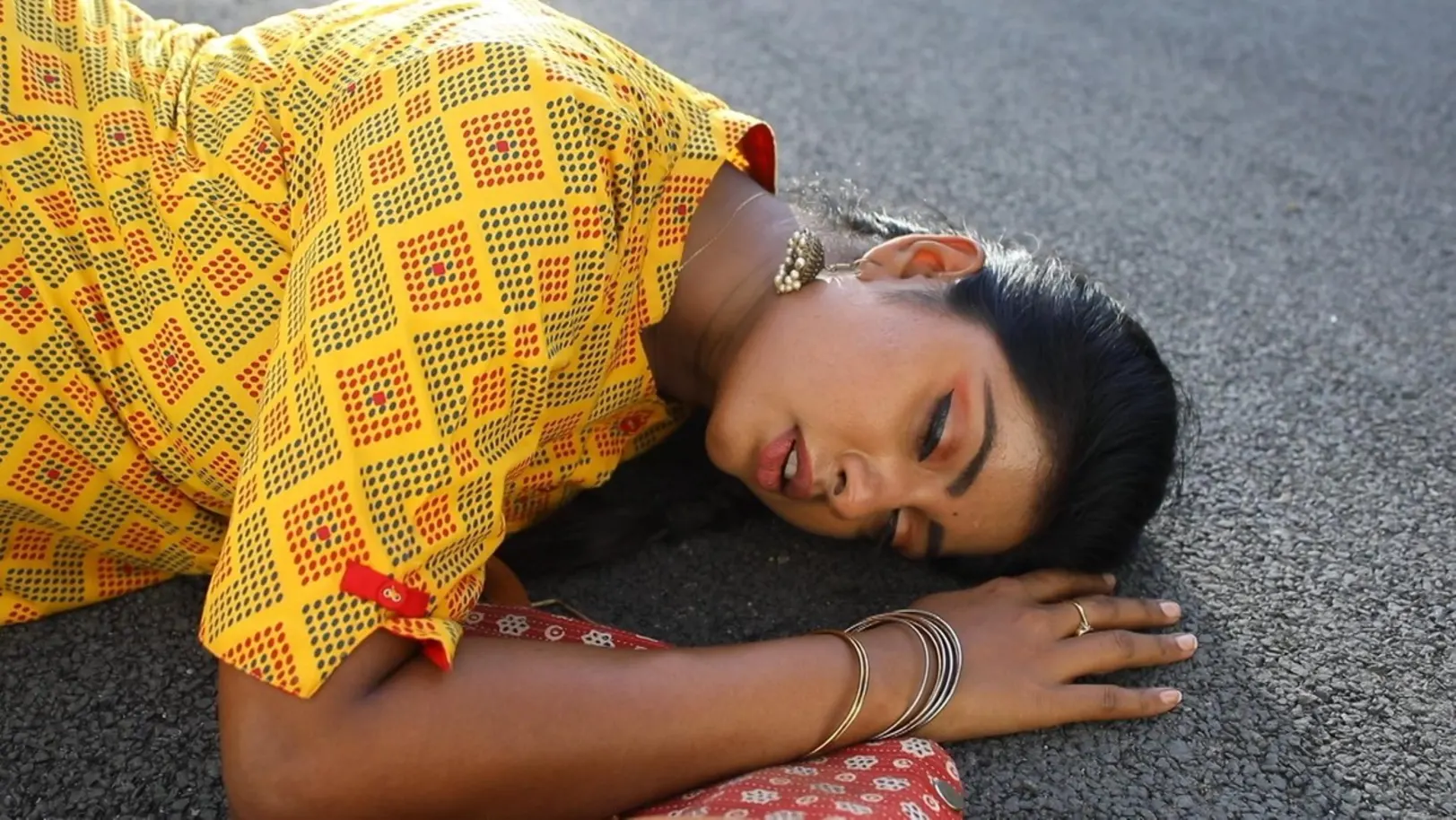 Endrendrum Punnagai - September 02, 2021 - Episode Spoiler