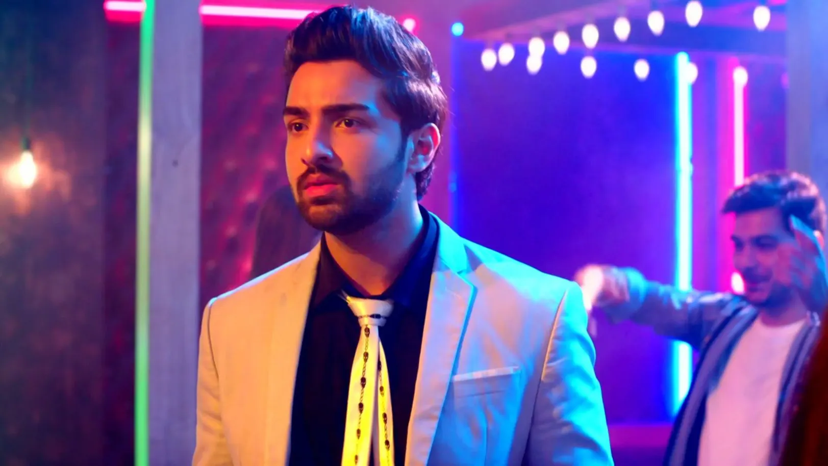 Rishi Protects Lakshmi's Honour 13th August 2021 Webisode