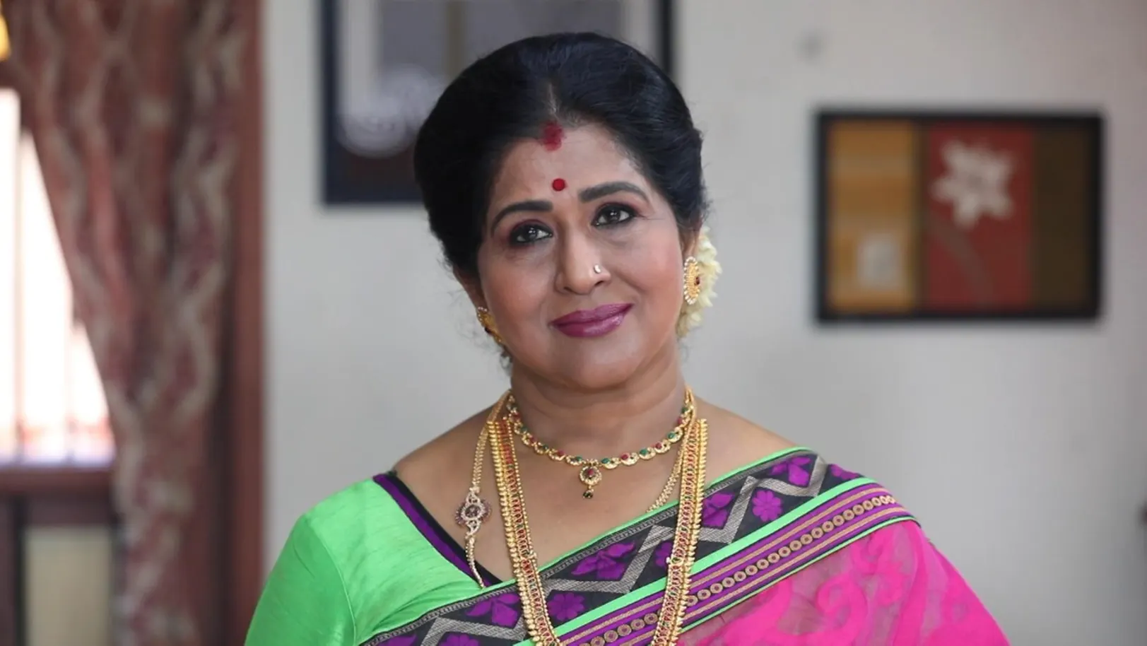 Endrendrum Punnagai - June 22, 2021 - Episode Spoiler