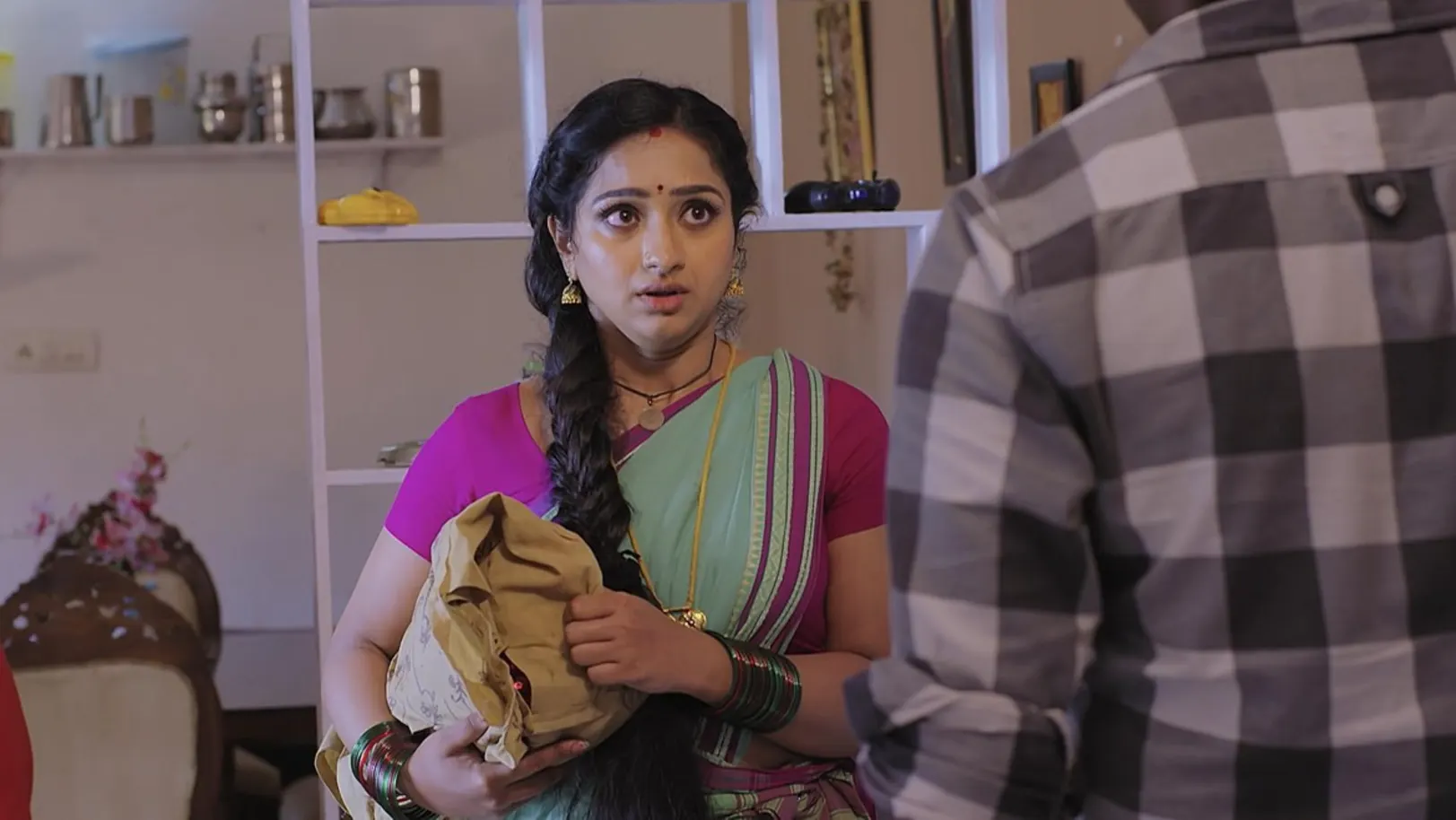 Trinayani - April 07, 2021 - Episode Spoiler
