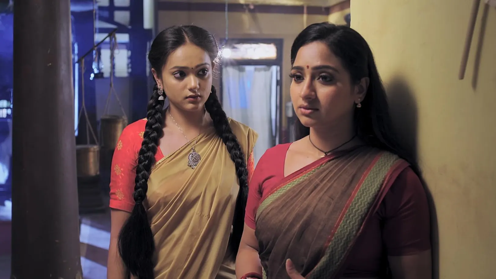Trinayani - March 24, 2020 - Episode Spoiler