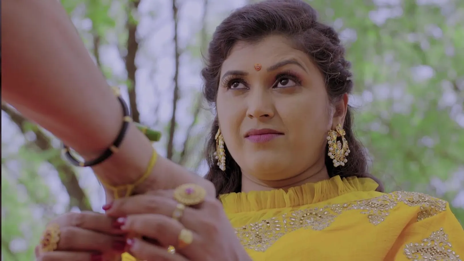Trinayani - June 25, 2020 - Episode Spoiler