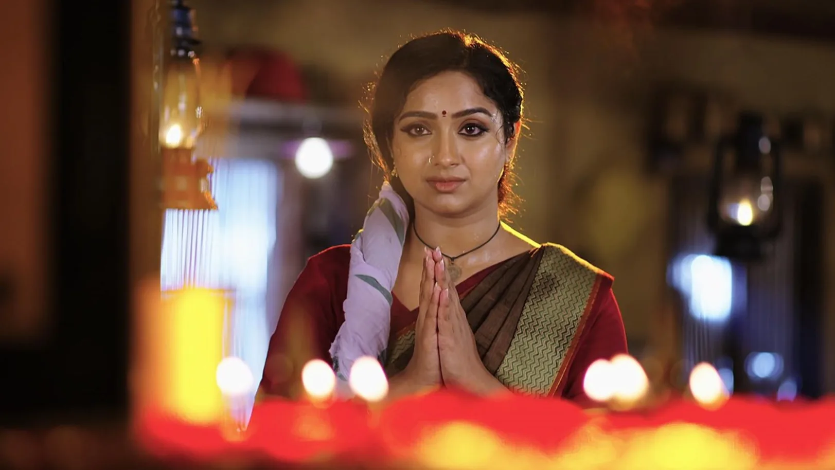 Trinayani - March 17, 2020 - Episode Spoiler