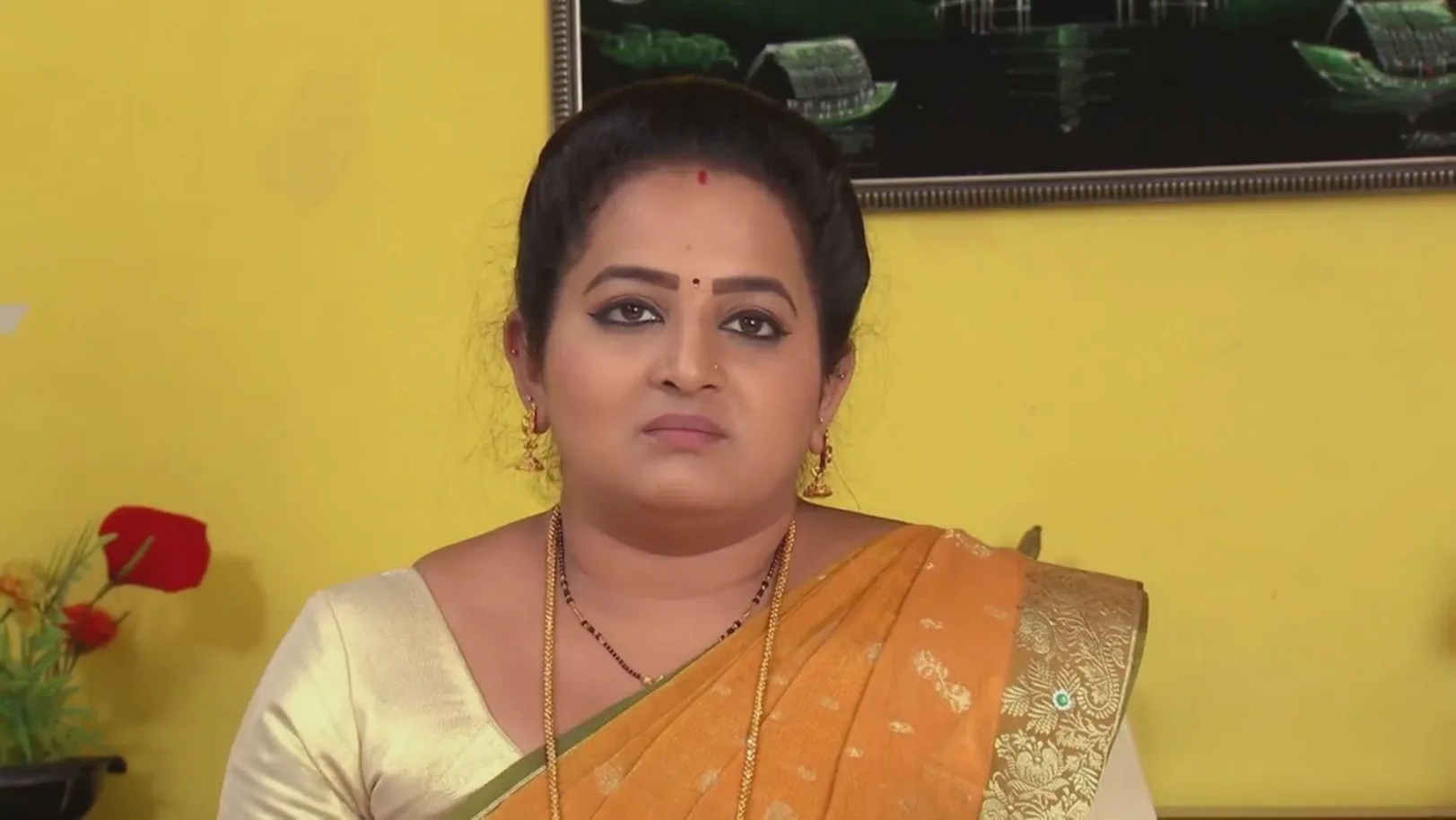 Geetha faints while dancing 19th November 2019 Webisode