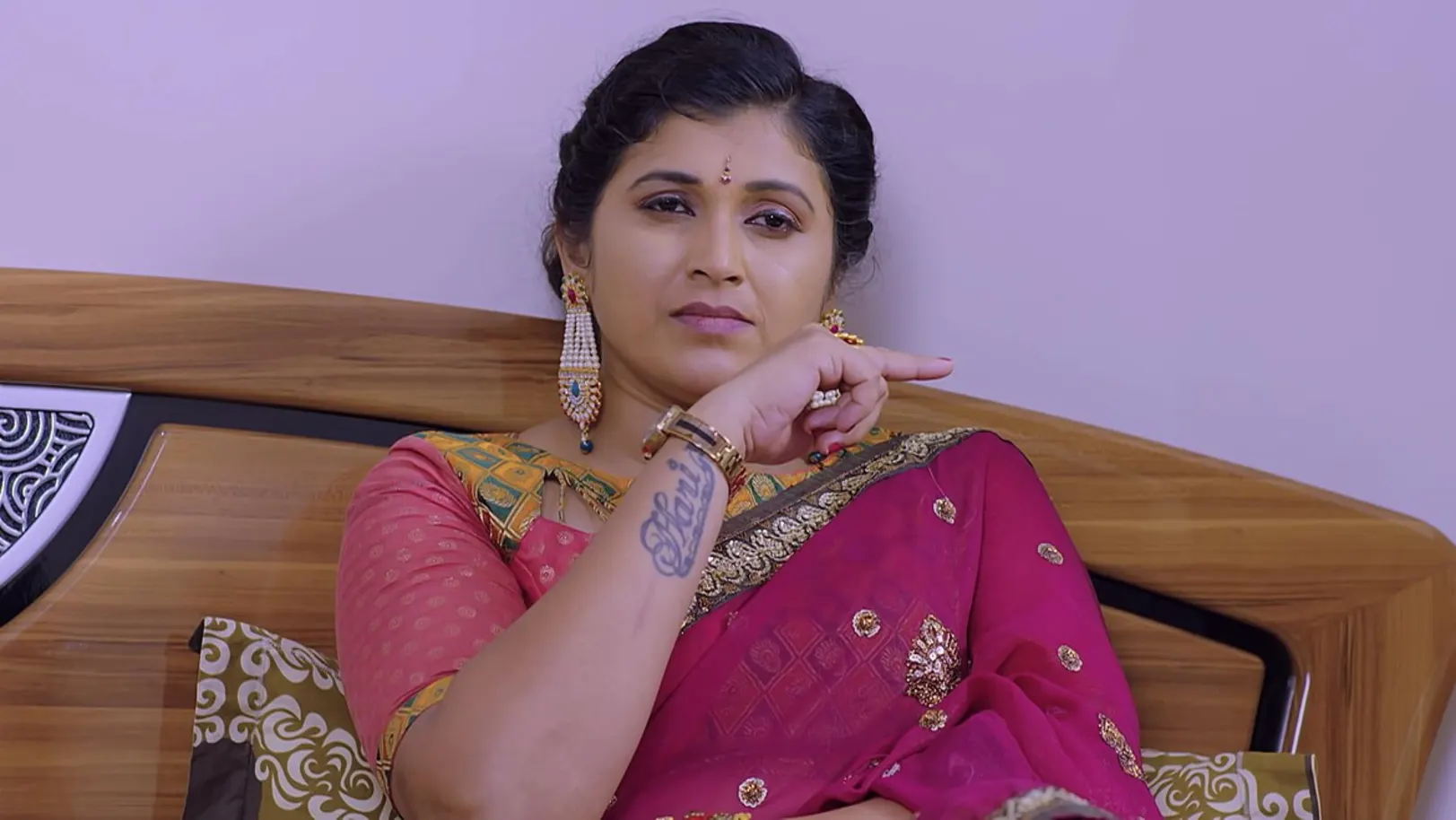 Vishal Feeds Tilottama 6th April 2021 Webisode