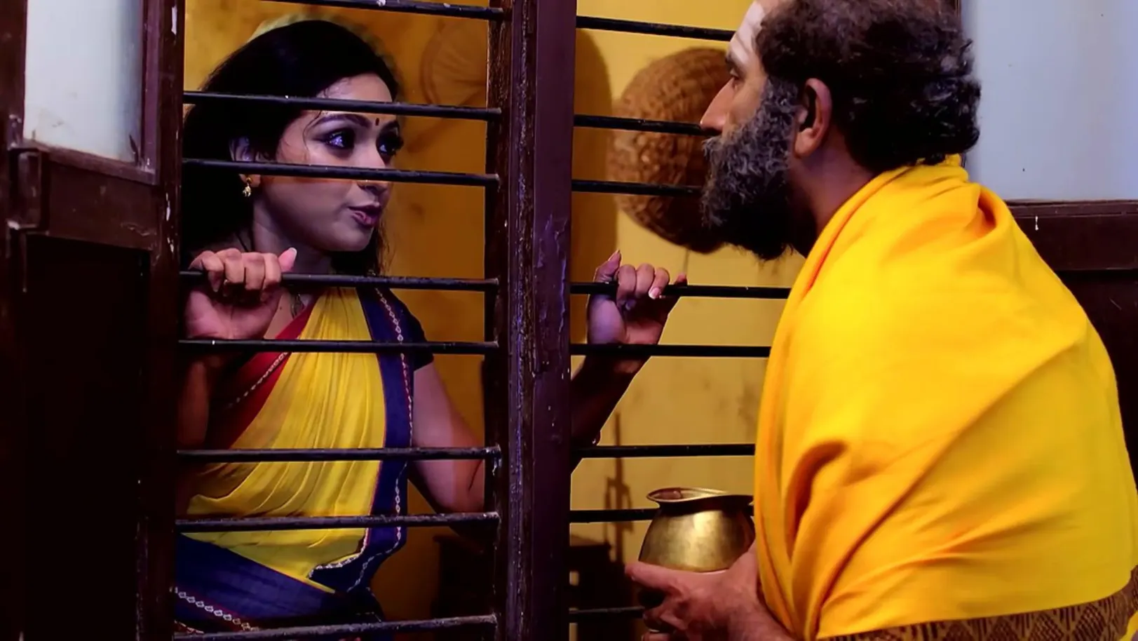 Trinayani - March 12, 2021 - Episode Spoiler