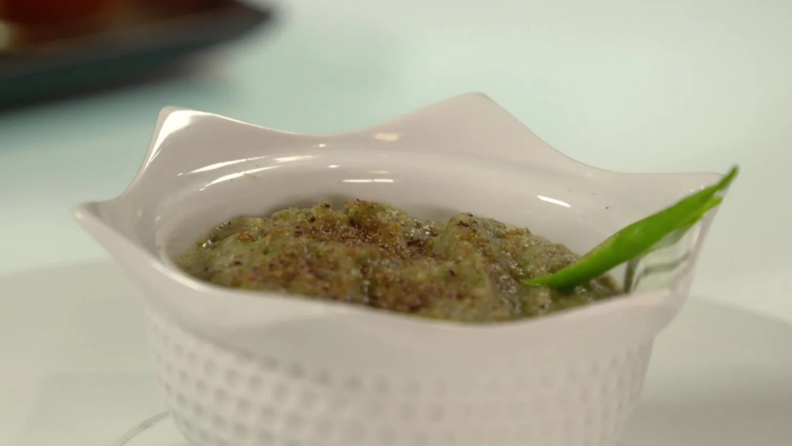 Paneer Noodle Rolls and Tomato Garlic Chutney - Swaad Aa Gaya Episode 37