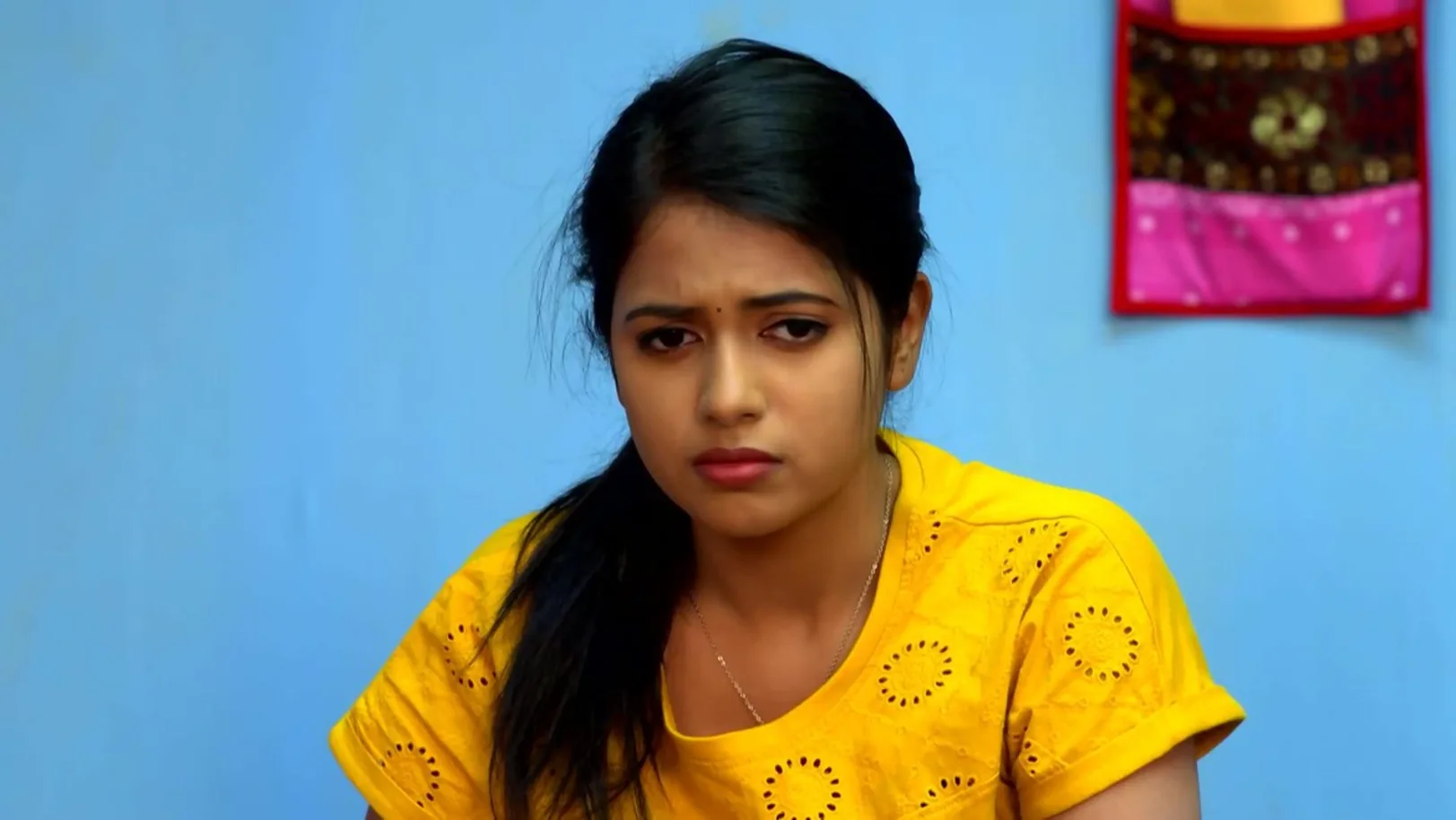 Viraj learns about Nandini's actions - Kemiti Kahibi Kaha 