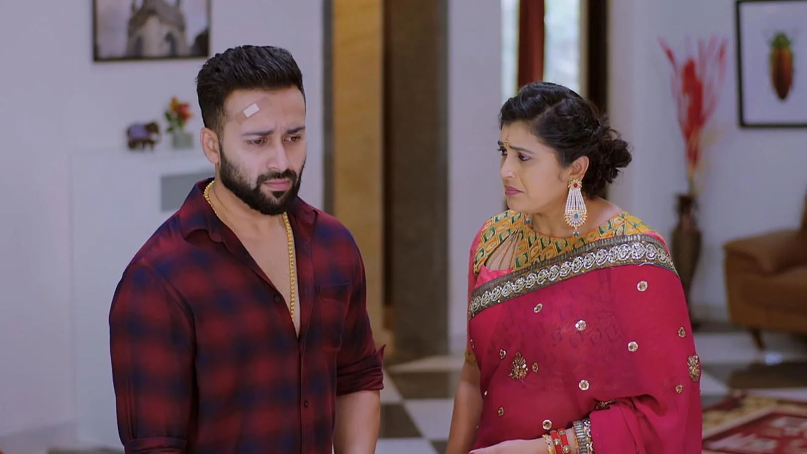Parashuram Feels Pressurised 5th April 2021 Webisode