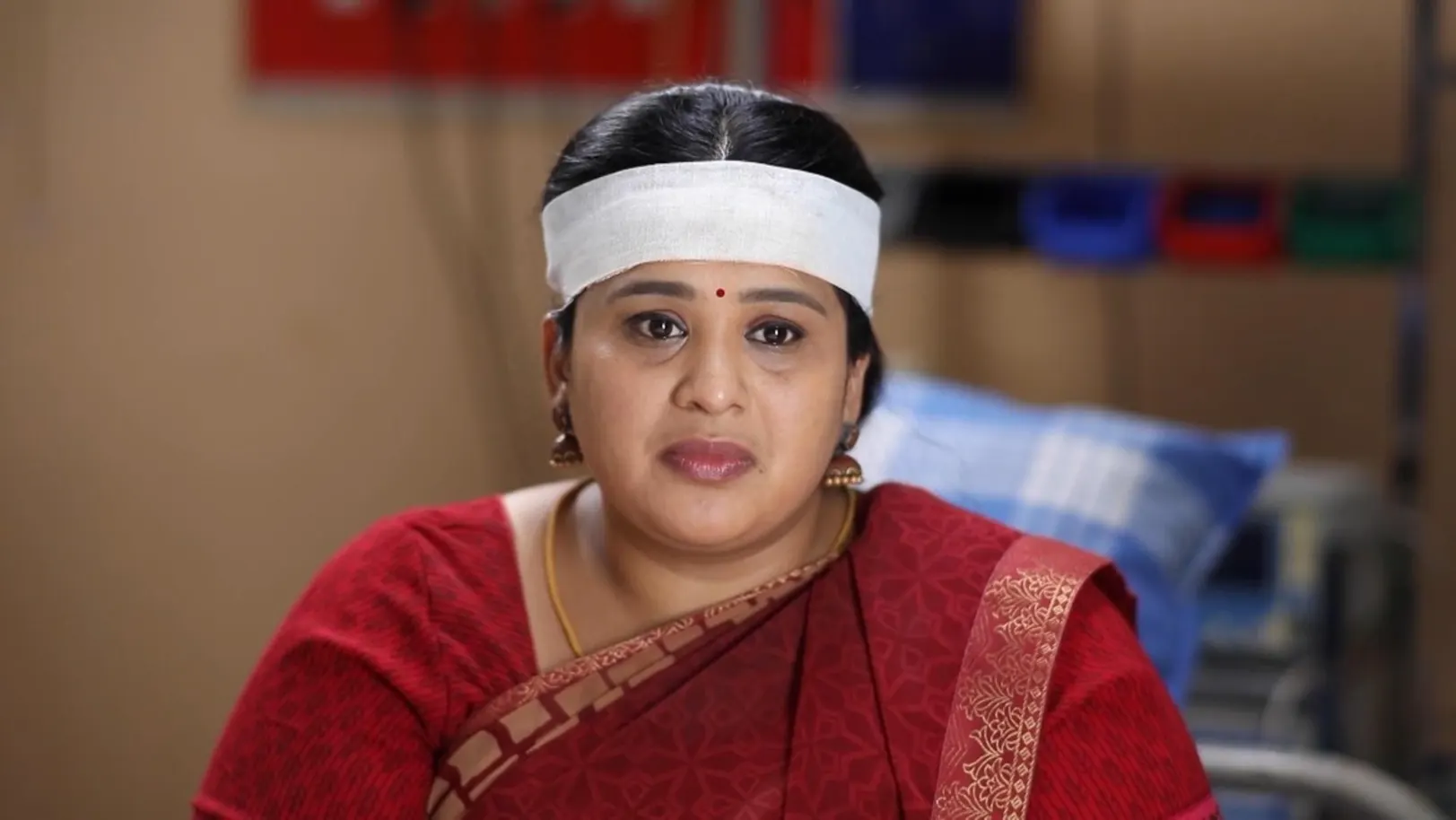 Prabhu and Sathya bail out Iniyan 4th August 2020 Webisode