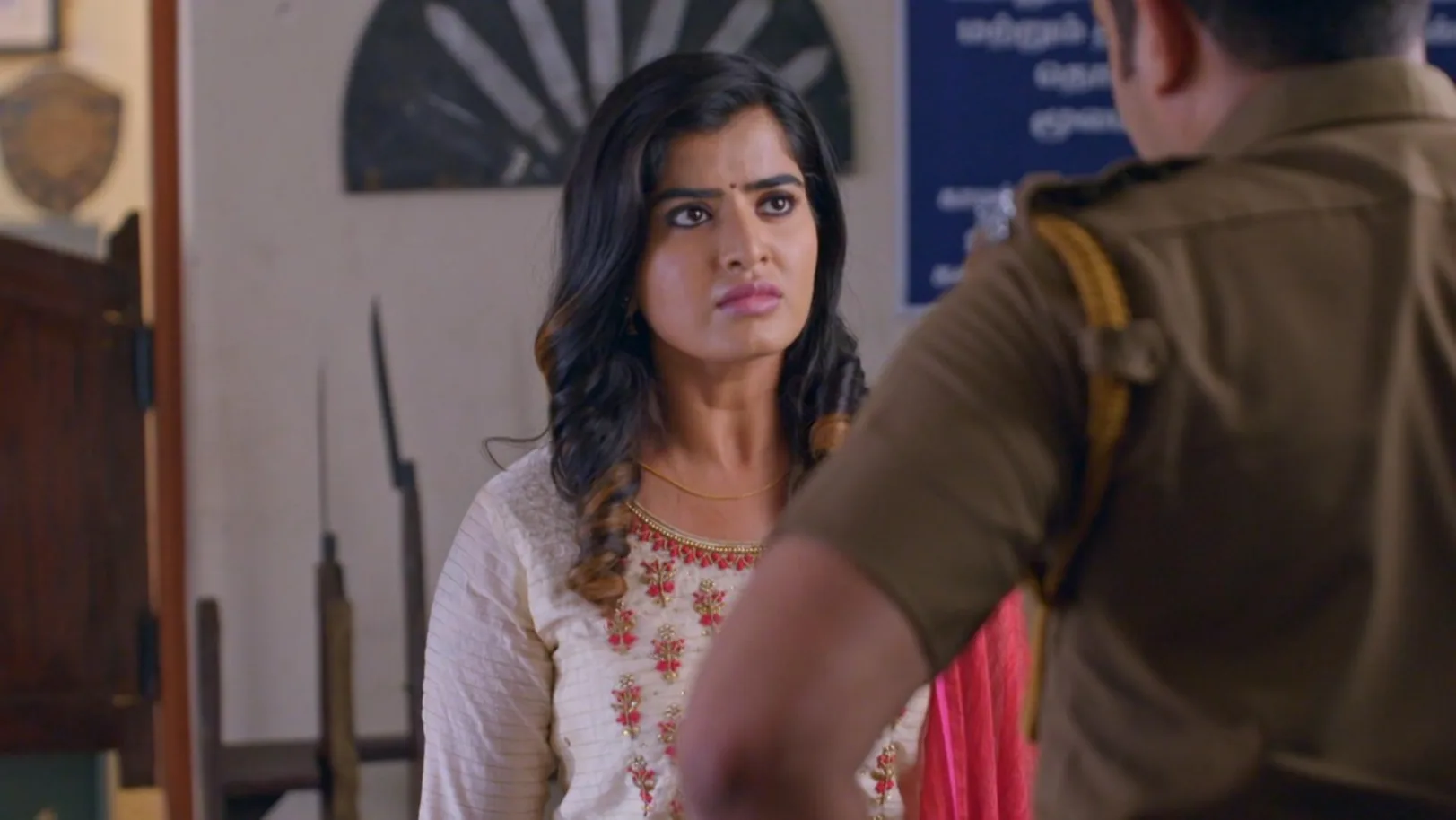 Thirumathi Hitler - January 20, 2021 - Episode Spoiler