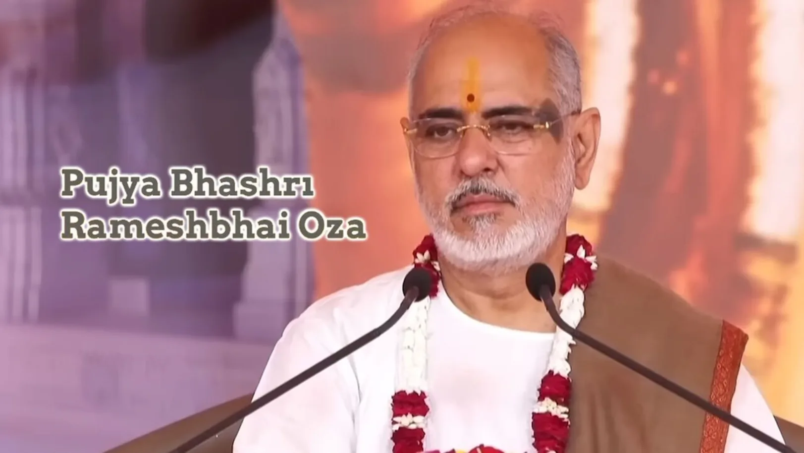 Pujya Bhaishri Rameshbhai Oza Live Streaming Now On Aastha Bhajan