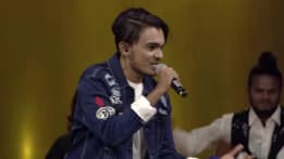 Watch Arjun S Amazing Performance In The Peppy Hits Round 25th May 19 Sa Re Ga Ma Pa Keralam Tv Serial Best Scene Of 25th May 19 Online On Zee5 Watch Arjun S Amazing Performance In The Peppy Hits Round 25th May 19 Sa Re Ga Ma Pa Keralam Tv Serial Best Scene Of 25th May 19 Online On Zee5