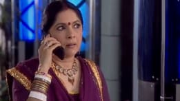 Watch Saat Phere Jan 18 2006 Full Episode Online In Hd Zee5 Saath phere mein performed by shreya ghoshal (as shreya ghashal) music by lalit sen lyrics by rajesh reddy see more ». full episode