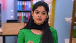 Watch Neethane Enthan Ponvasantham Feb 11 2021 Full Episode Online In Hd Zee5 Written by priya in neethane enthan ponvasantham, suryavamsam. zee5