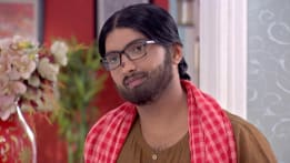 Watch Alo Chhaya Feb 1 2021 Full Episode Online In Hd Zee5 The name of a current phase, an approximate percent of an illuminated surface of the moon visible from the earth, and moon's age (days) are also. alo chhaya feb 1 2021 full episode