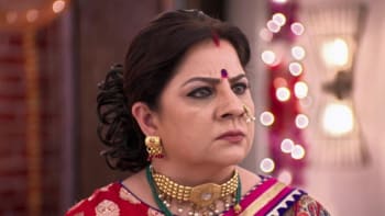 Watch Woh Apna Sa Tv Serial 28th March 2018 Full Episode Online On Zee5 Like my own) (english title: watch woh apna sa tv serial 28th march