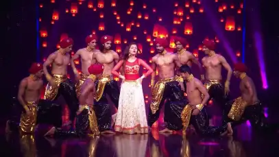 Rubina Dilaik dances to 'Nachde Ne Saare' - Its Diwali 2016 
