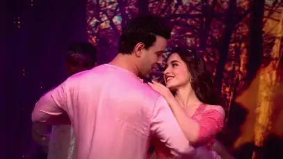 Aamir-Sanjeeda's heart-warming performance - Its Diwali 2016 