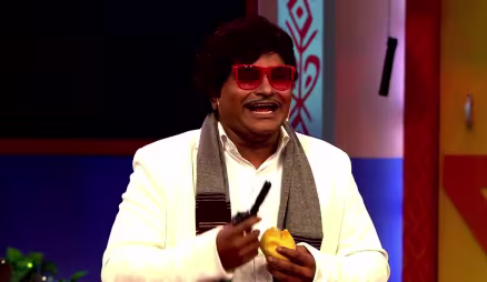 Kushal Badrike as Actor Raj Kumar | Chala Hawa Yeu Dya 2018