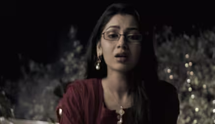 Suresh gets engaged to Pragya - Kumkum Bhagya