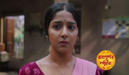 Siddhartho Asks Sathi to Meet Him in the Garden