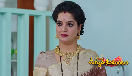 Sharanya Apologises to Rohit