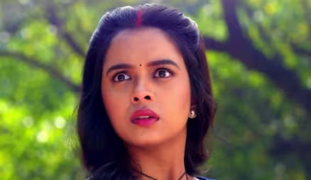 Veer Plays Kabaddi for Rani
