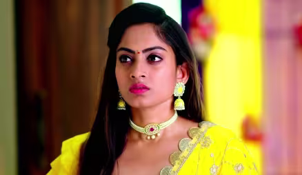 Samrat Insults Nandu and Her Father