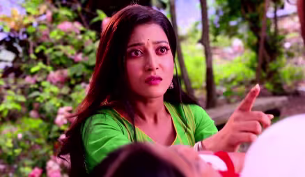 Indrajit Takes Gugly to Kolkata