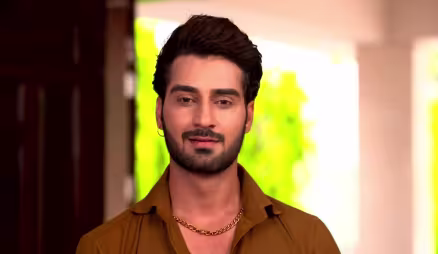 Sargun Senses Asha’s Worries