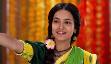 Parvati Decides to Expose Sanatan