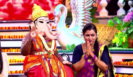 A Competition to Decorate 'Baal Ganesh's' Idol