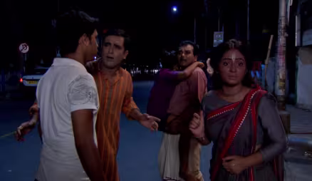 Nikhil Helps Kanha