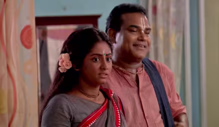 Nikhil's Family Meets Priyanka's Family