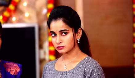 Jaya Gives Kavya a Task