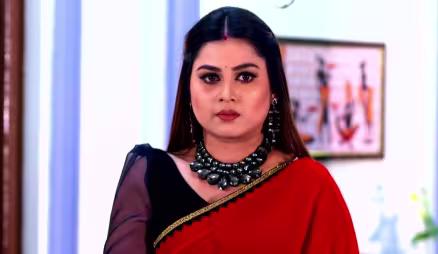 Lakshmi Lies to Siddhi