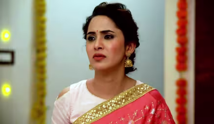 Sarika's Evil Plan against Amulya and Aarti