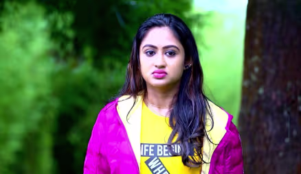 Balu Tries to Harm Aparna