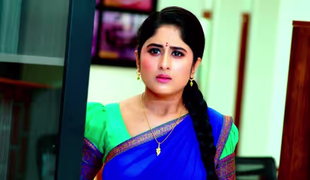 Krishna Realises that Radha Is Her Boss