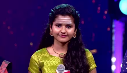 Singer Karthik is Felicitated